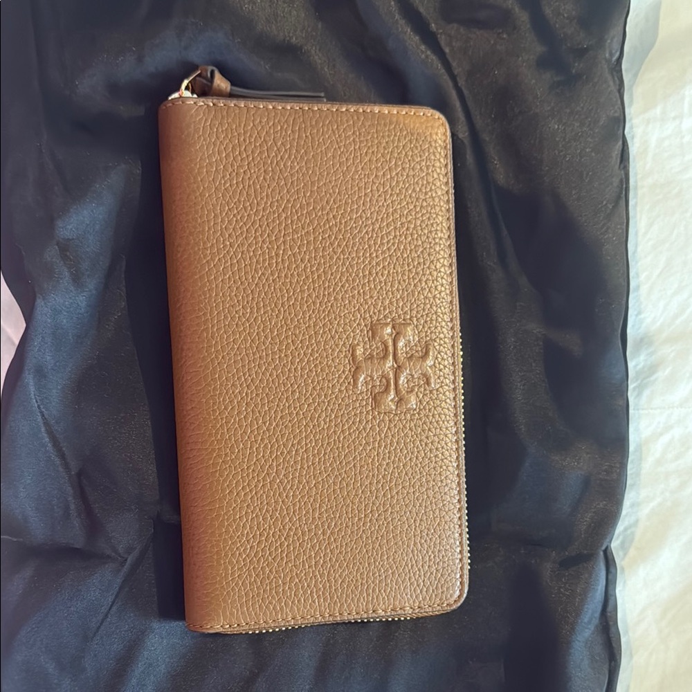 Tory Burch Tan Leather Zip Wallet